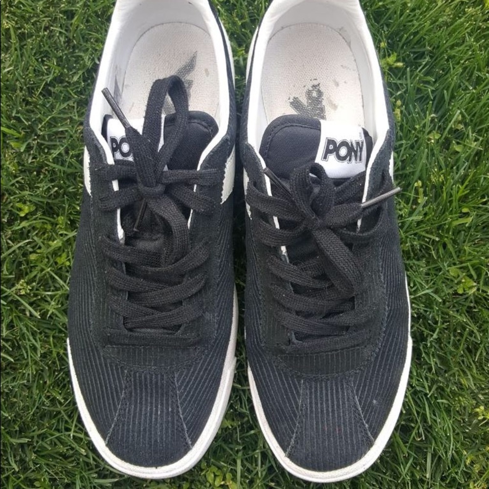 Pony Black & White Sneakers